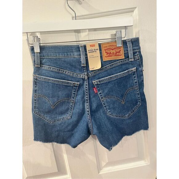 Levi’s High-Rise Shorts Slim Hip Sz 2/ 26 NWT - Picture 4 of 7